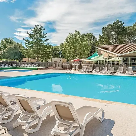 Les Mazets De Gaujac * 霞慕尼