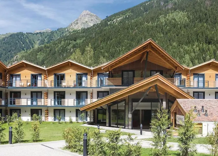 Les Mazets De Gaujac * 霞慕尼