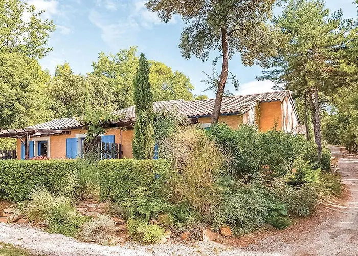 Les Mazets De Gaujac